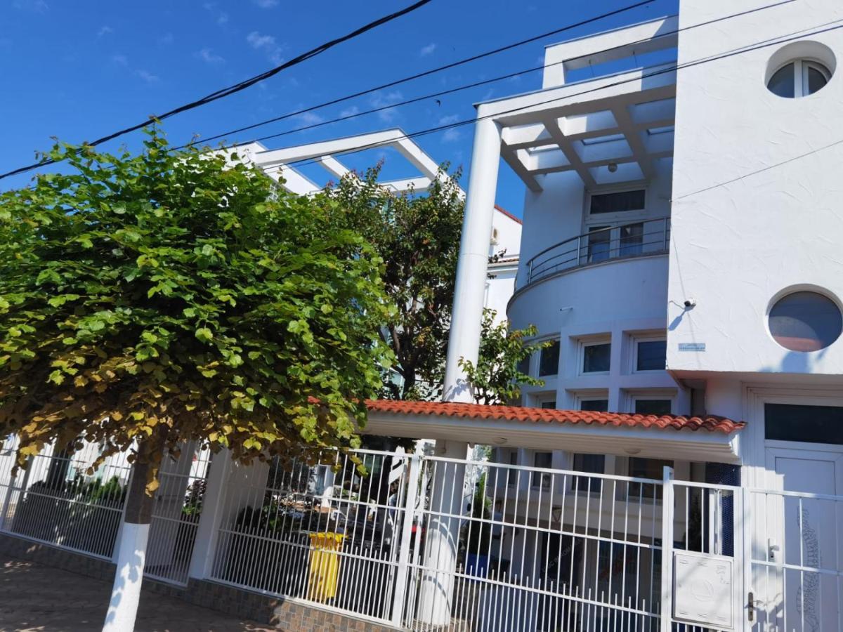 Hotel Fitness House With Garden Constanţa Exterior foto